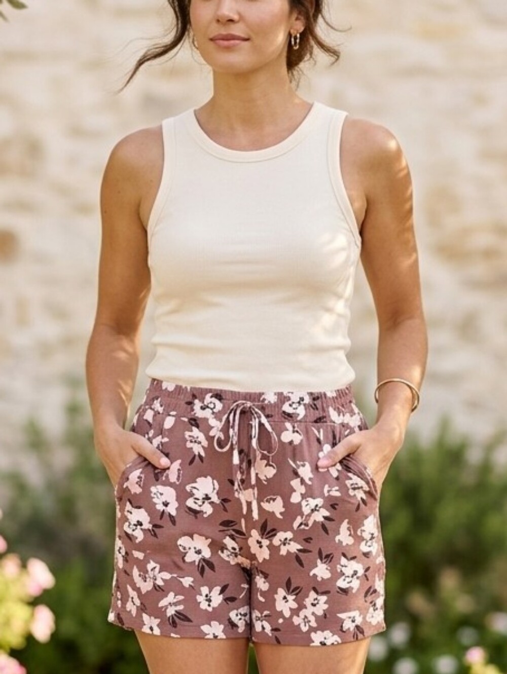 LuLaRoe Jessica Feminine Floral Pocket Drawstring Shorts Large